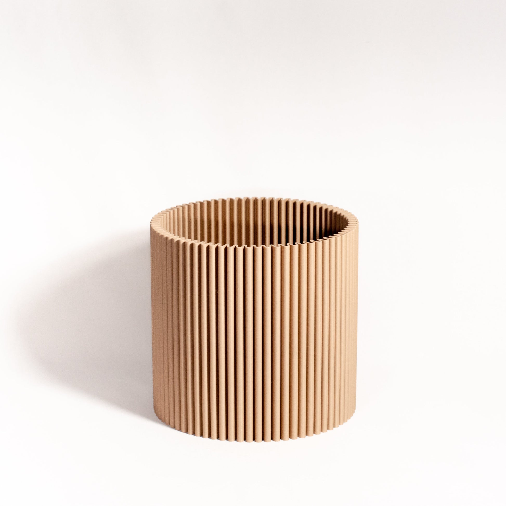 cog foam pot large almond