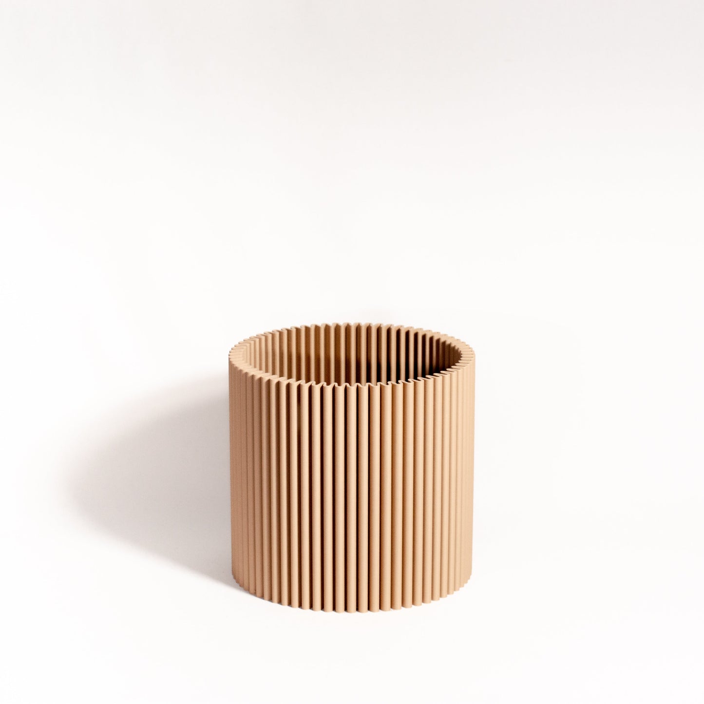 cog foam pot medium almond