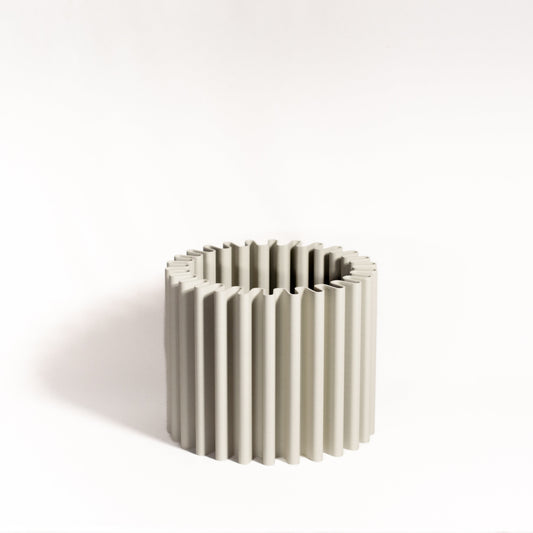 cog flow pot medium light sand