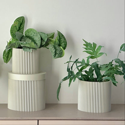 cog form foam pot light sand